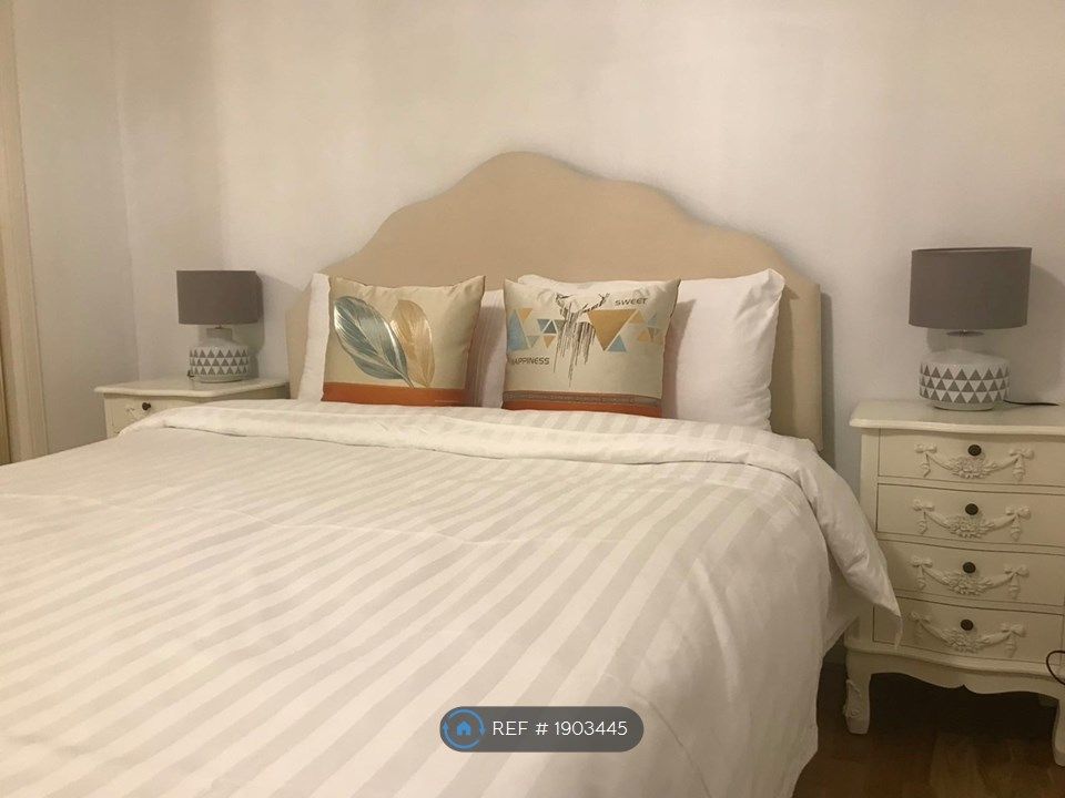 2 bed flat to rent in Duff Road, Edinburgh EH11, £1,500 pcm