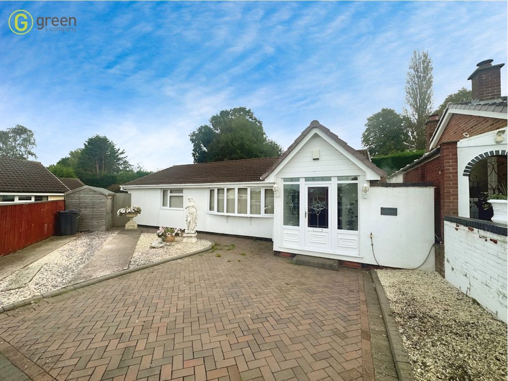 3 bed detached bungalow for sale in Hothersall Drive, Boldmere, Sutton Coldfield B73, £450,000
