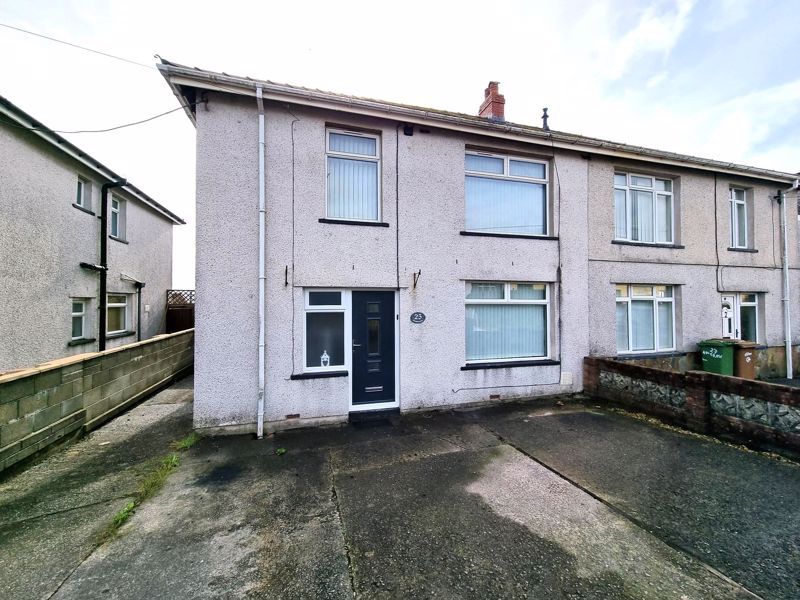 4 bed semi-detached house for sale in Ashgrove, Hengoed CF82, £185,000