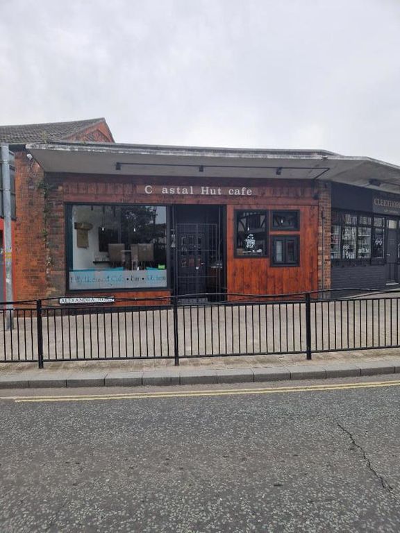 Retail premises to let in High Street, Cleethorpes, Lincolnshire DN35, £66,000 pa