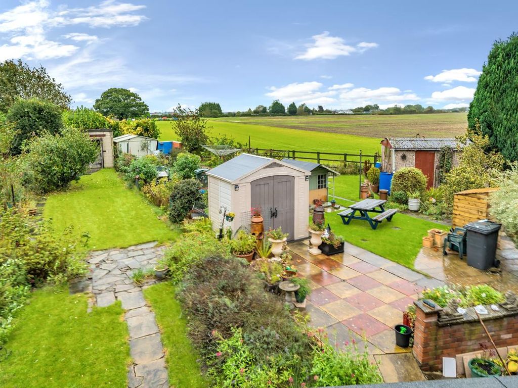 2 bed cottage for sale in Nanny Lane, Church Fenton, Tadcaster LS24, £225,000