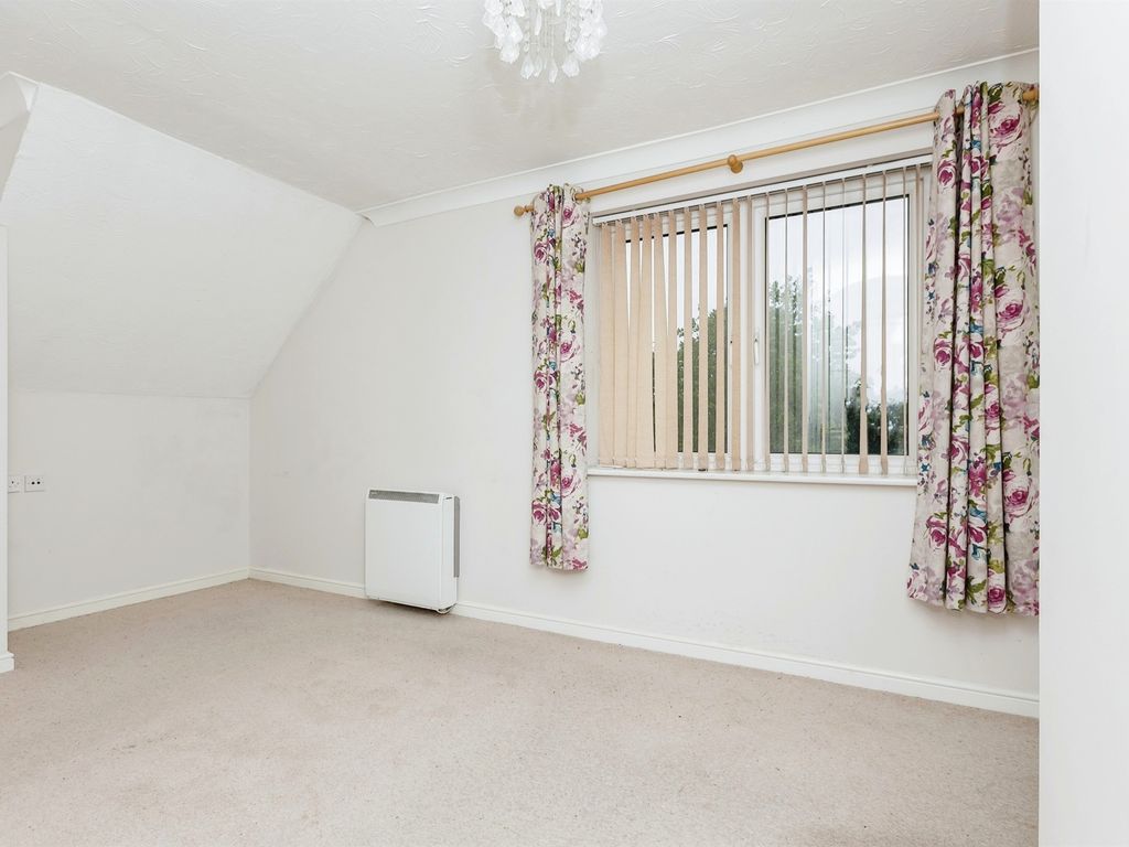 1 bed flat for sale in Forge Court, Syston, Leicester LE7, £125,000