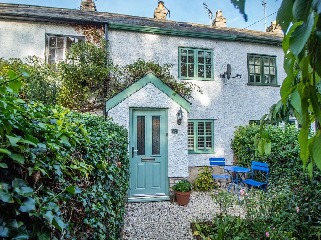 2 bed terraced house for sale in School Lane, Haslingfield, Cambridge CB23, £370,000