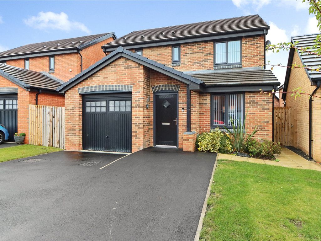 3 bed detached house for sale in Mallard Way, Newcastle Upon Tyne, Tyne And Wear NE15, £282,500