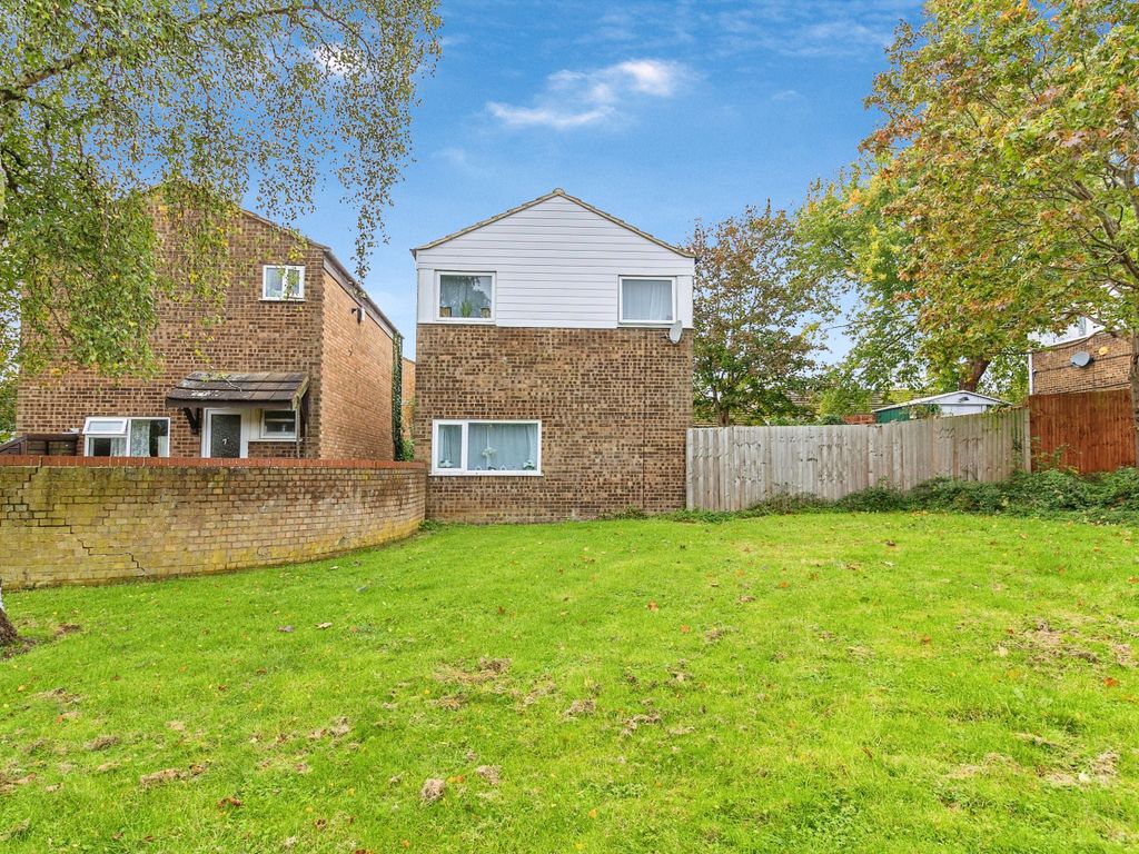 New home, 3 bed detached house for sale in Abbotsfield, Eaglestone, Milton Keynes, Buckinghamshire MK6, £300,000