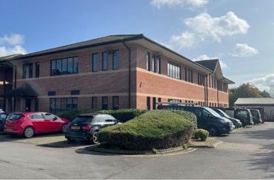 Light industrial to let in Sarsen Business Centre Annexe, Sarsen Court, Horton Avenue, Cannings Hill, Devizes, Wiltshire SN10, Non quoting