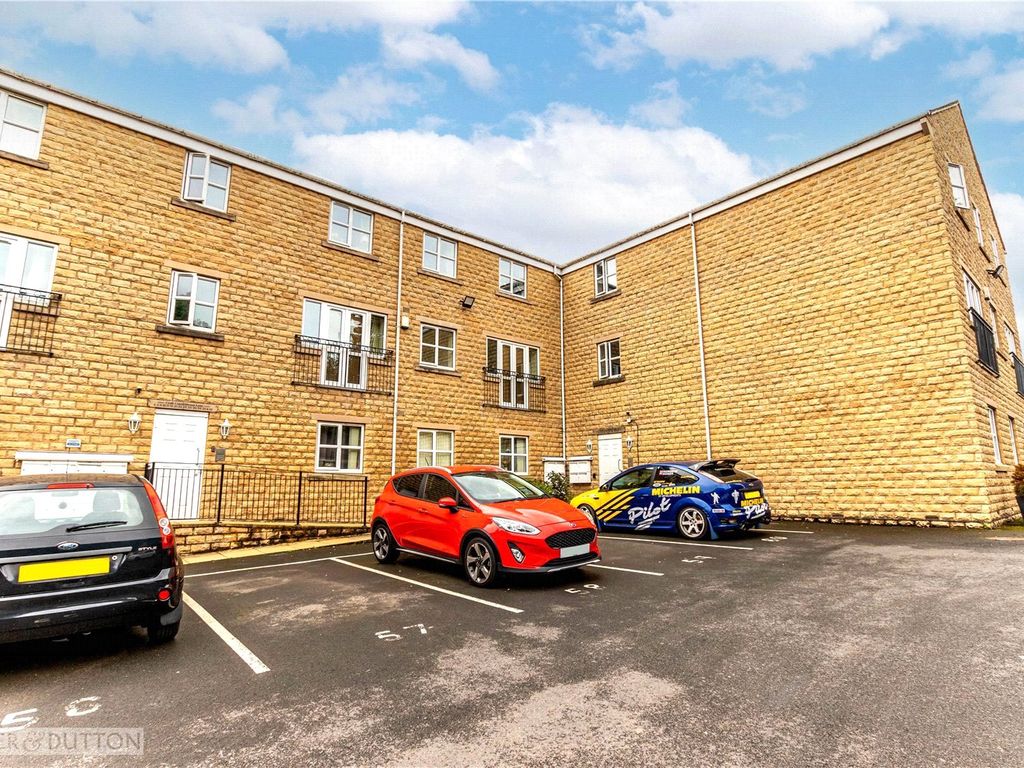 2 bed flat for sale in Mount Lane, Brighouse, West Yorkshire HD6, £80,000
