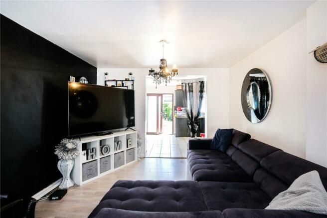 3 bed property for sale in Davington Road, Dagenham RM8, £380,000