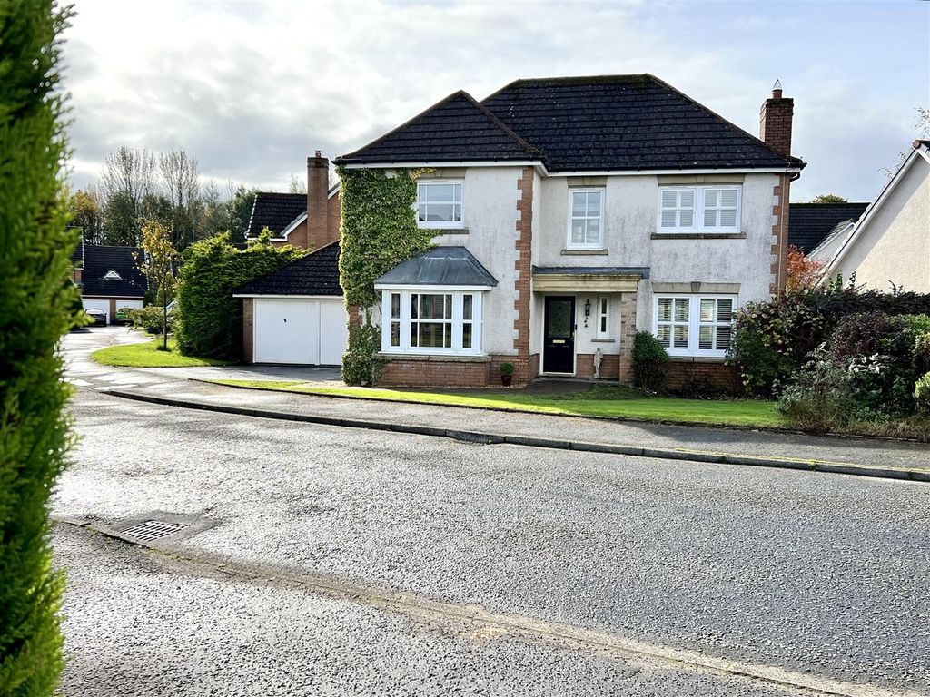 4 bed detached house for sale in Crosskirk Crescent, Strathaven ML10, £320,000