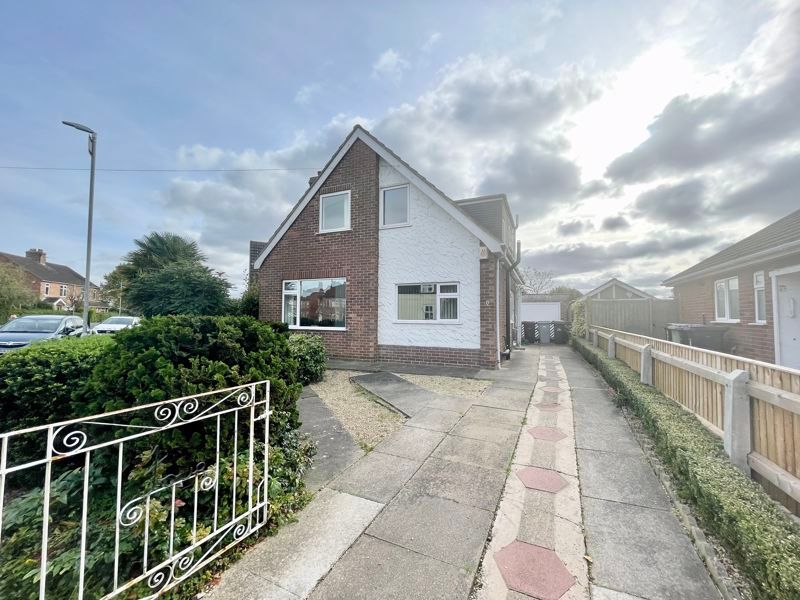 3 bed detached house for sale in Church Lane, Holton-Le-Clay, Grimsby DN36, £245,000