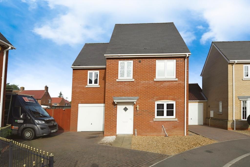 3 bed detached house for sale in Sayers Crescent, Wisbech St Mary, Wisbech, Cambridgeshire PE13, £235,000