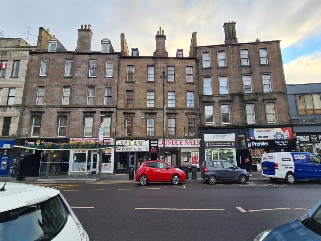 3 bed flat to rent in Nethergate, Dundee DD1, £1,140 pcm