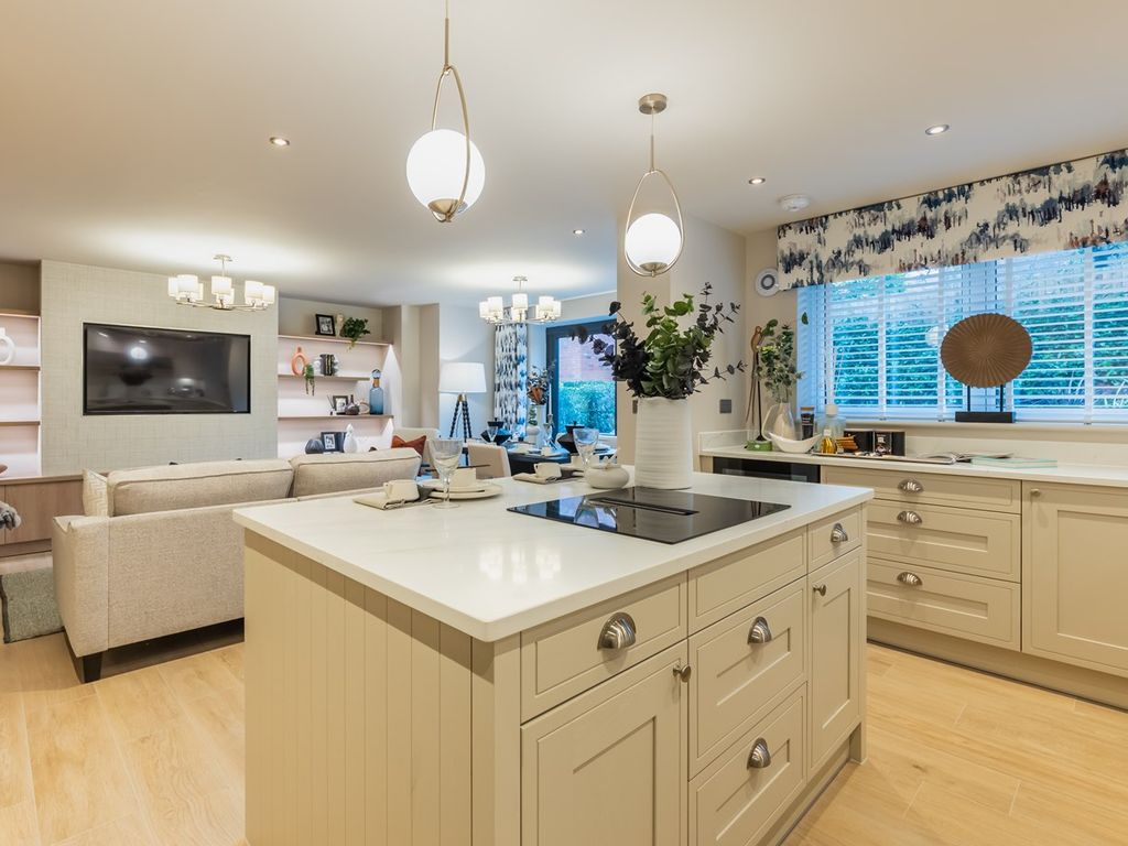 New home, 3 bed flat for sale in Forge Place, Henley In Arden B95, £795,000