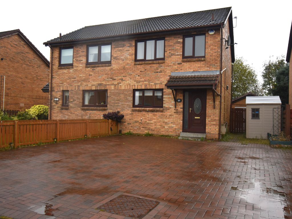 3 bed semi-detached house to rent in Castle View, Wishaw ML2, £990 pcm