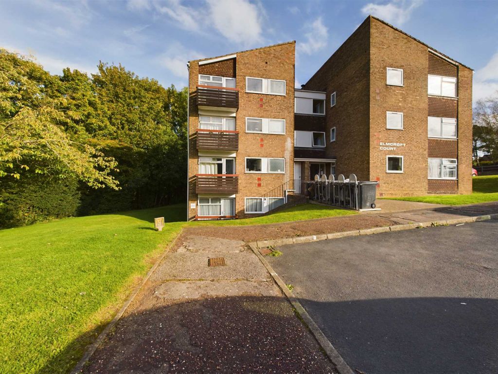1 bed flat to rent in Elmcroft Court, Fern Drive, Furnished, Available 20/01/24 HP3, £1,050 pcm