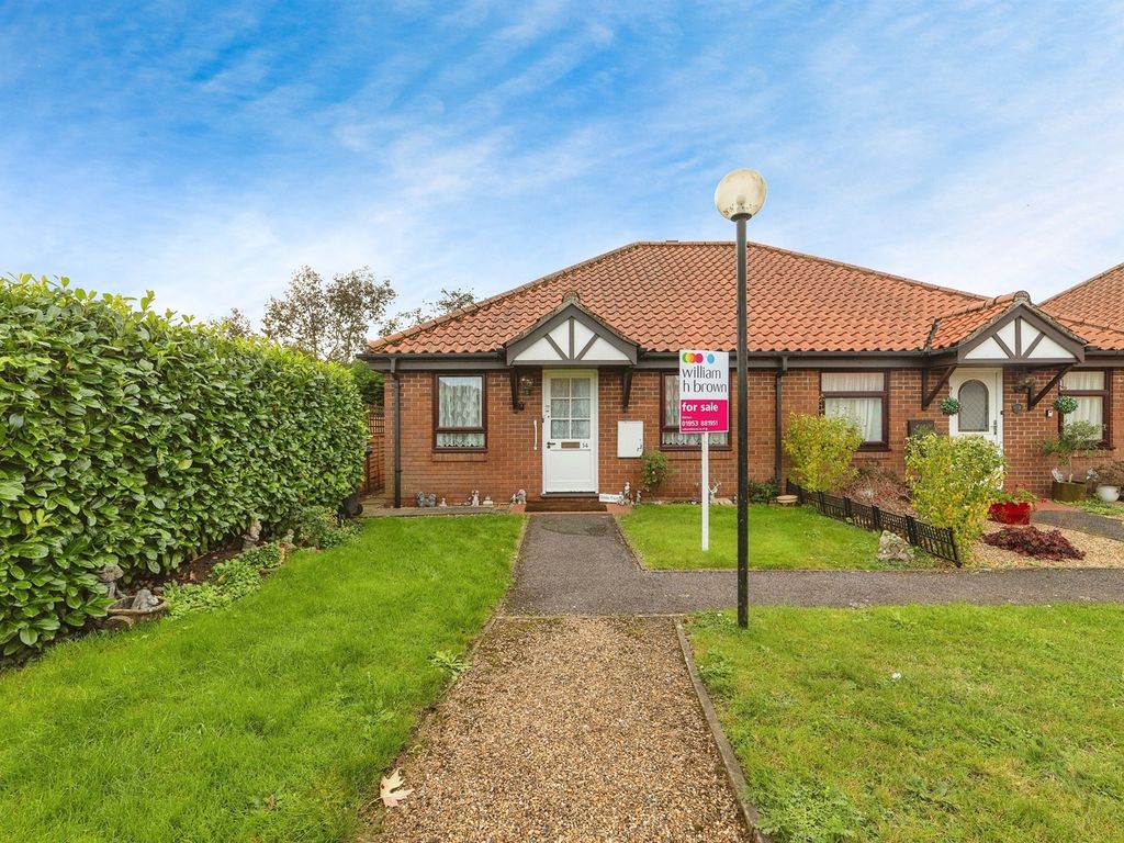 2 bed semi-detached bungalow for sale in Donald Moore Gardens, Watton, Thetford IP25, £150,000