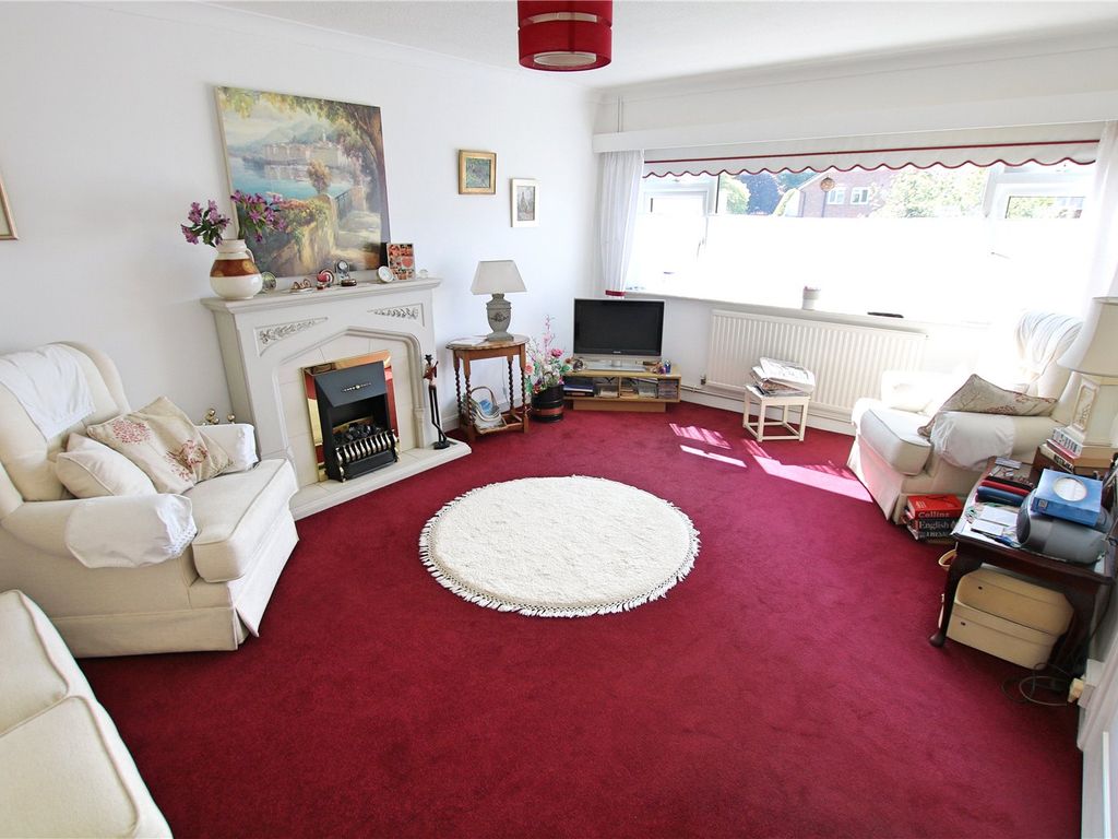 2 bed flat for sale in Aldsworth Avenue, Goring By Sea, Worthing, West Sussex BN12, £295,000