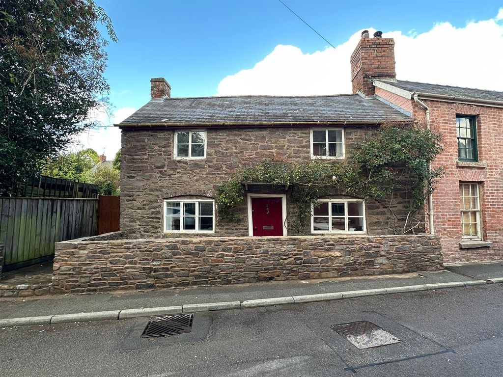 3 bed cottage for sale in High Street, Clun, Craven Arms SY7, £200,000