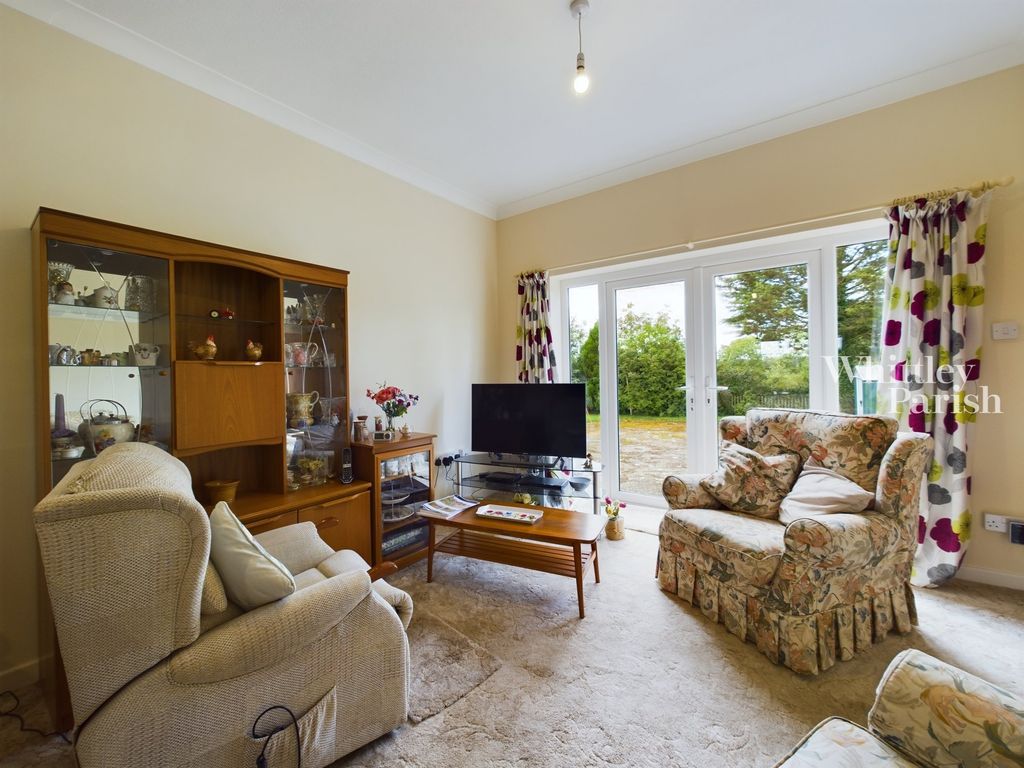 2 bed semi-detached bungalow for sale in Badingham, Woodbridge IP13, £325,000