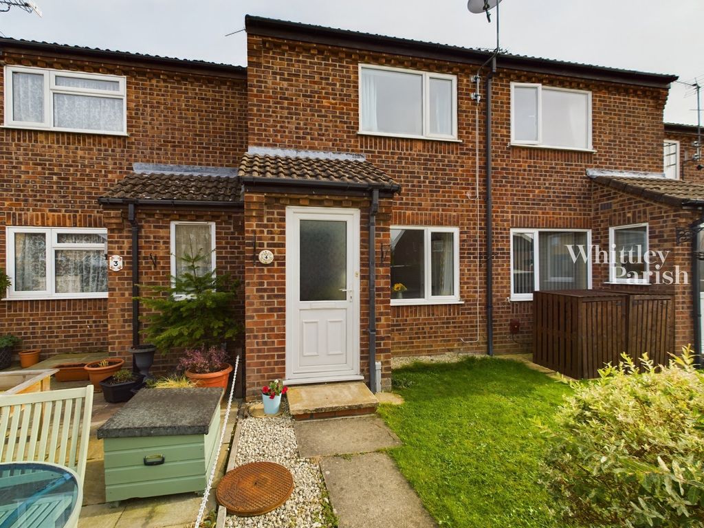 2 bed terraced house for sale in Constable Close, Diss IP22, £170,000