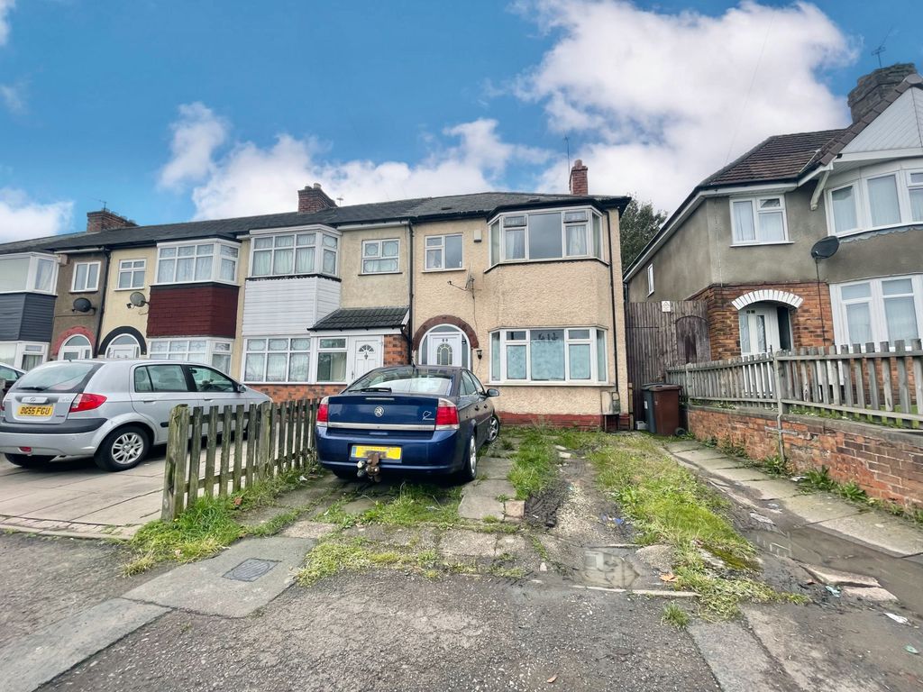 3 bed end terrace house for sale in Durberville Road, Wolverhampton WV2, £150,000