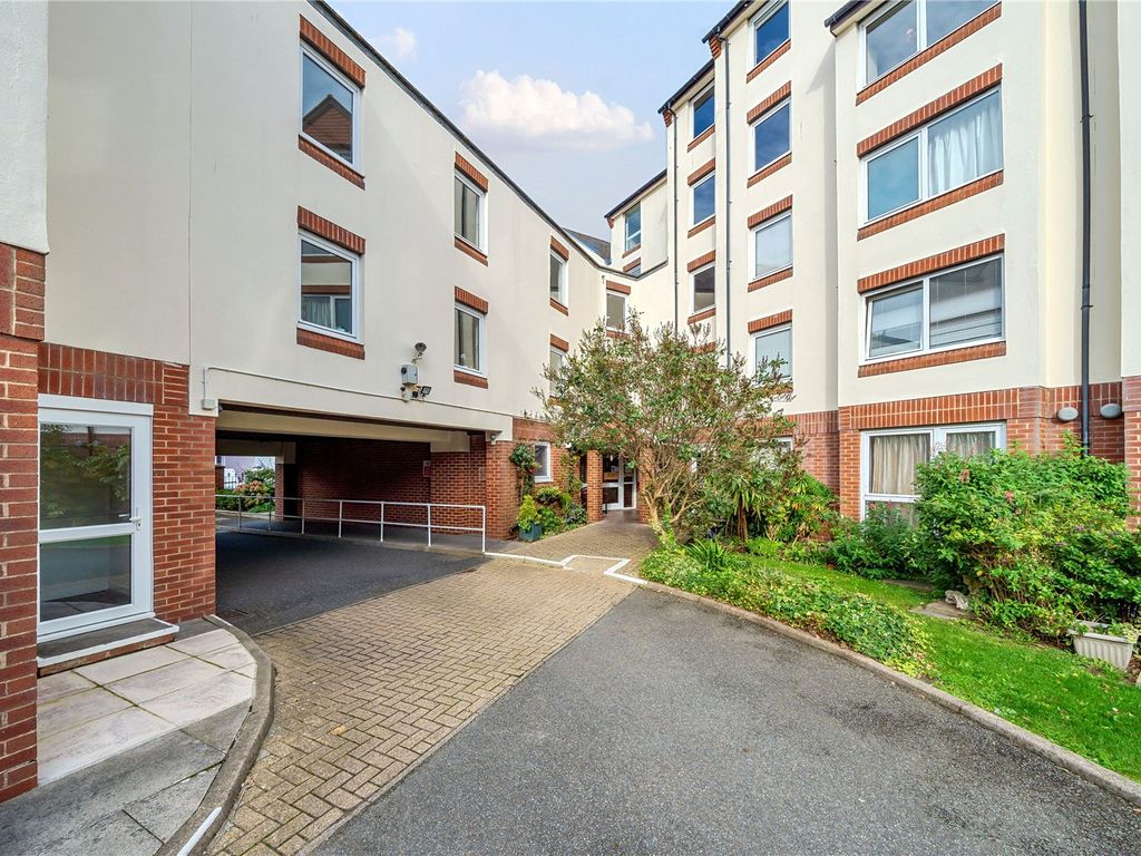 1 bed flat for sale in Dyke Road, Brighton, East Sussex BN1, £135,000