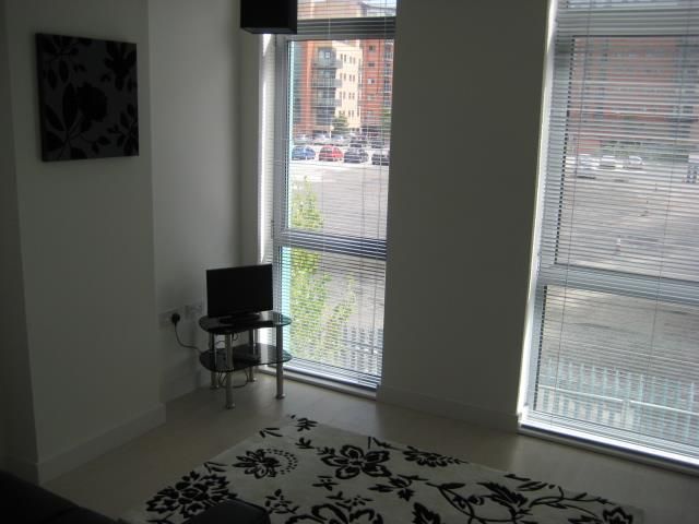 Studio to rent in Ingram Street, Holbeck, Leeds LS11, £780 pcm