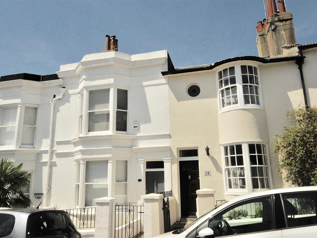 2 bed terraced house to rent in Borough Street, Brighton BN1, £1,895 pcm