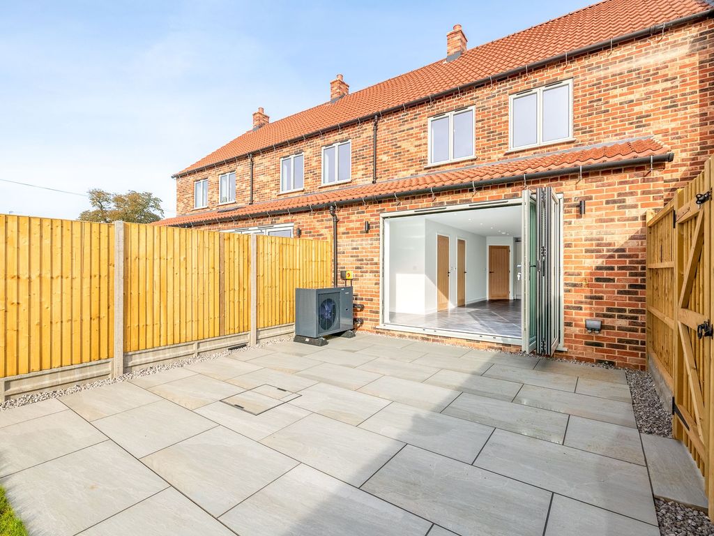 New home, 3 bed town house for sale in Blacksmith Road, Fiskerton, Lincoln LN3, £260,000