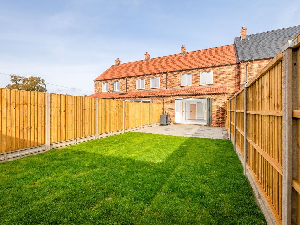 New home, 3 bed town house for sale in Blacksmith Road, Fiskerton, Lincoln LN3, £260,000