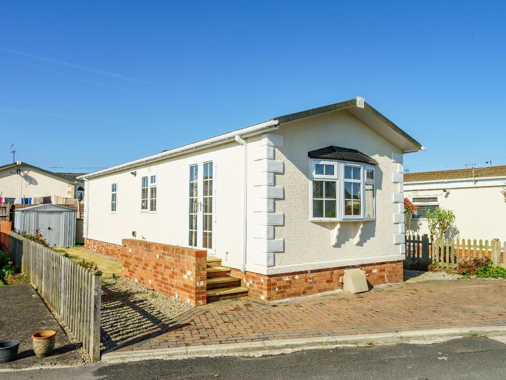 1 bed detached bungalow for sale in Cundall Drive, Acaster Malbis, York YO23, £125,000