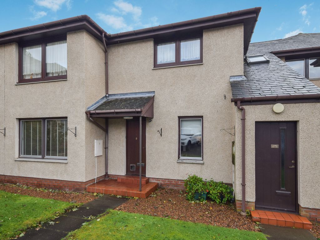 2 bed flat for sale in Kirk Wynd, Blairgowrie PH10, £130,000