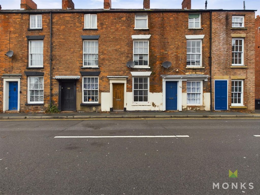 3 bed terraced house for sale in St. Michaels Street, Shrewsbury SY1, £173,000
