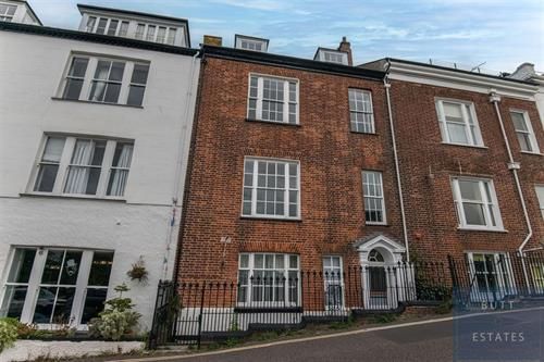 2 bed flat for sale in The Beacon, Exmouth EX8, £350,000