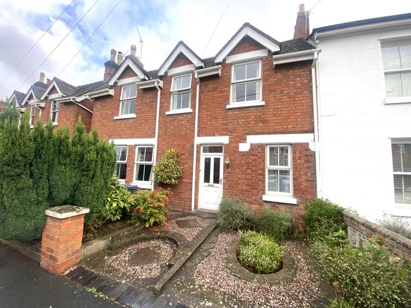 5 bed end terrace house for sale in 12 Hampden Road, Malvern, Worcestershire WR14, £385,000