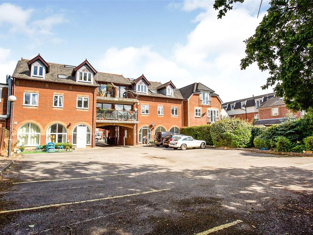 2 bed flat for sale in Normandy Court, Shore Road, Southampton, Hampshire SO31, £215,000