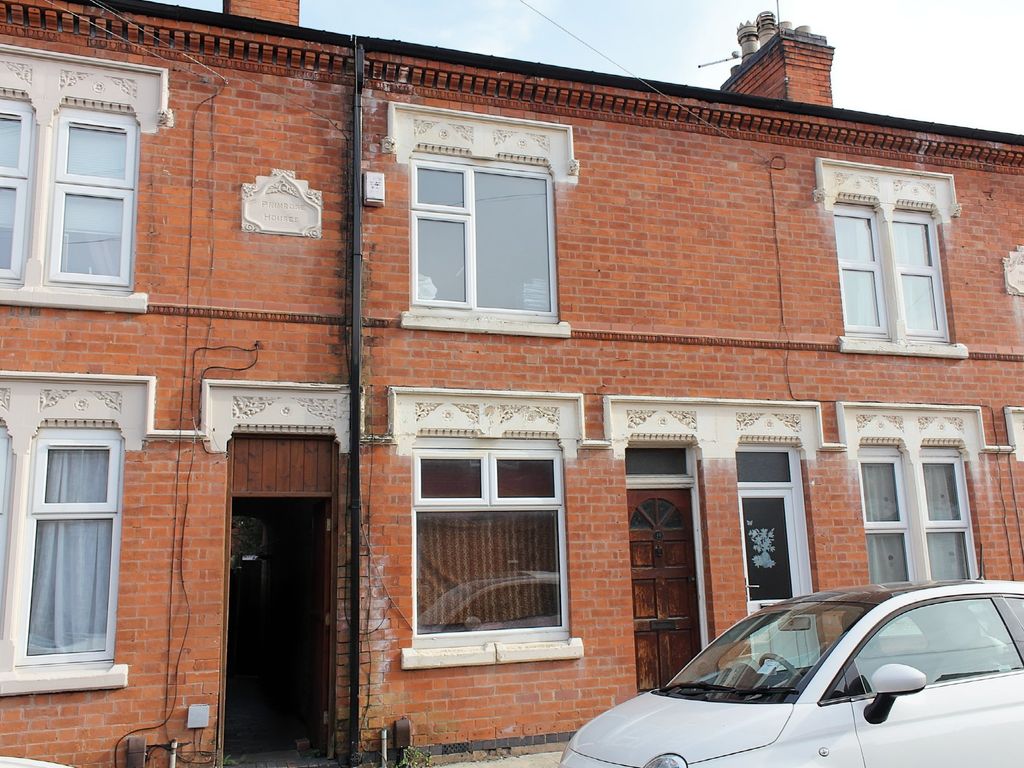 2 bed terraced house for sale in Livingstone Street, West End, Leicester LE3, £140,000