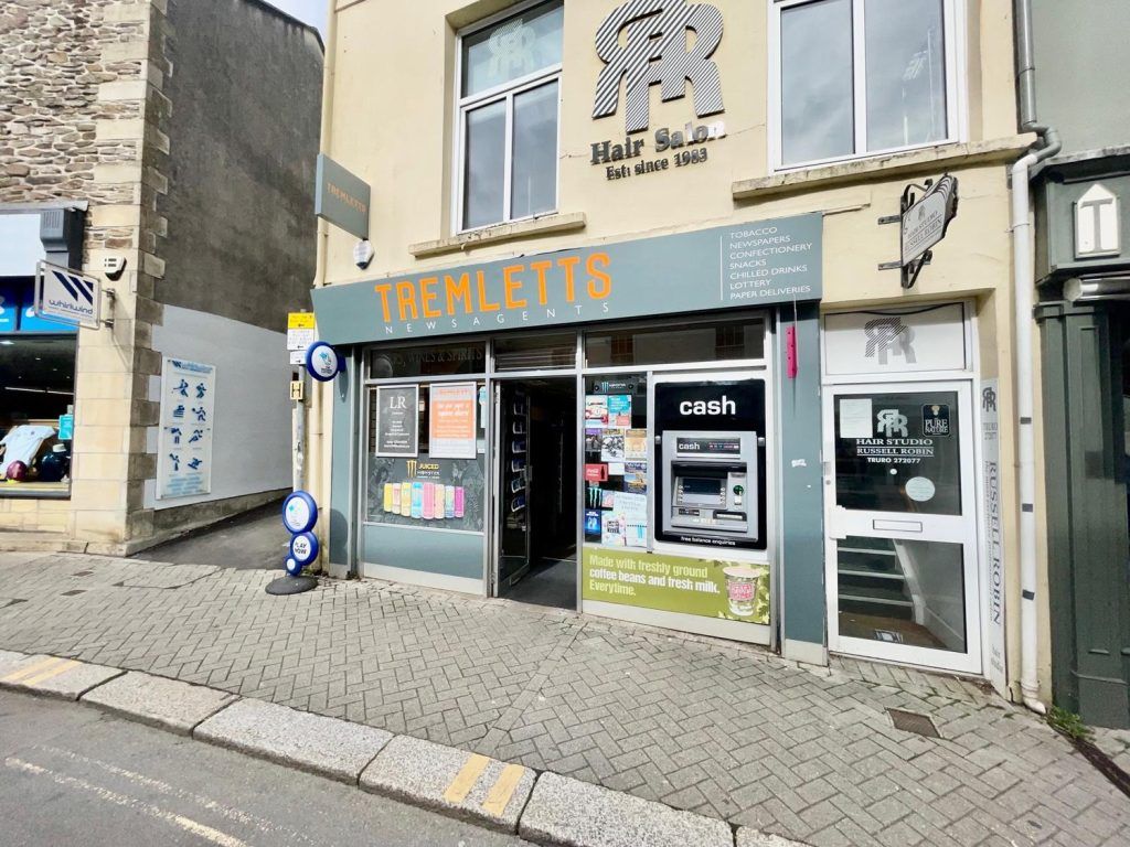 Retail premises for sale in River Street, Truro TR1, £34,950