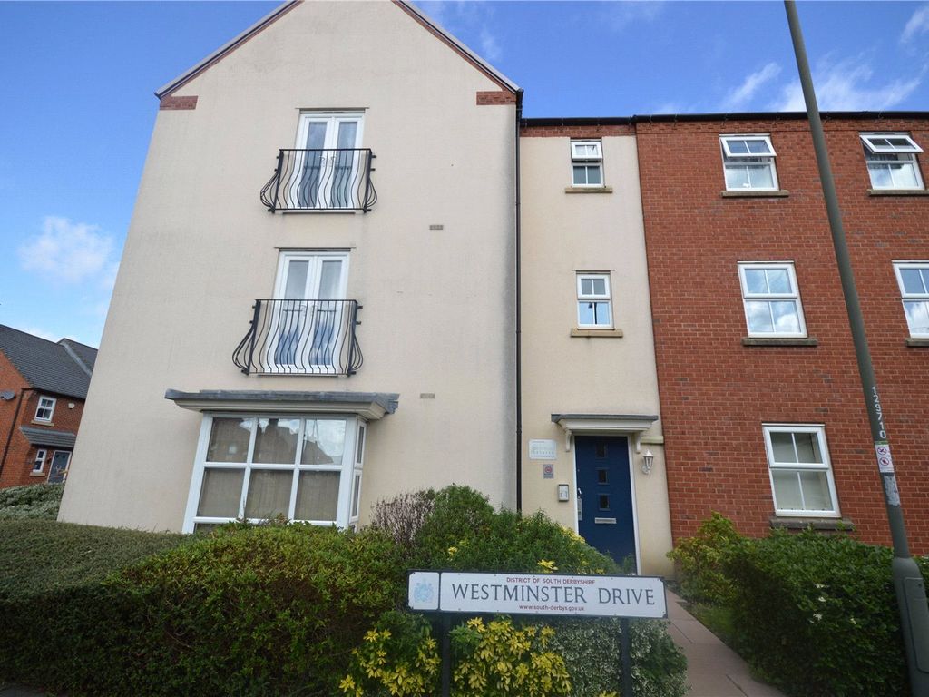 2 bed flat for sale in Westminster Drive, Church Gresley, Swadlincote, Derbyshire DE11, £126,000