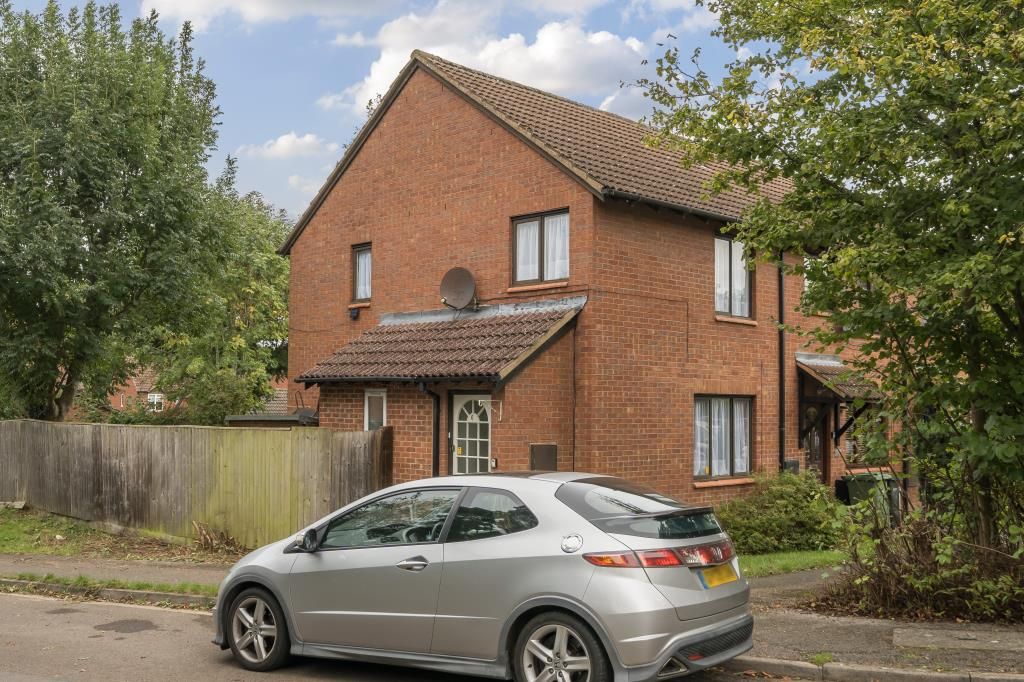3 bed end terrace house for sale in Botley, Oxford OX2, £325,000