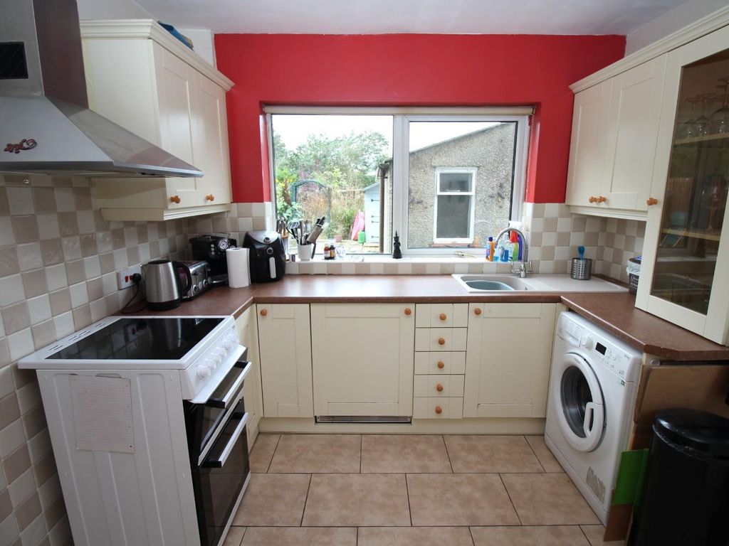 3 bed semi-detached house for sale in Avon Way, Thornbury, Bristol BS35, £260,000