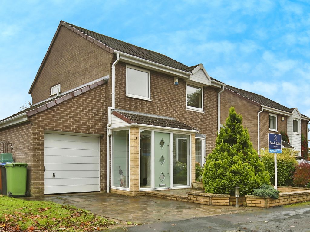 3 bed detached house for sale in The Post Horn, Newton Aycliffe, Durham DL5, £185,000