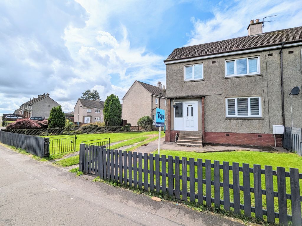 3 bed end terrace house for sale in Dyfrig Street, Shotts ML7, £100,000