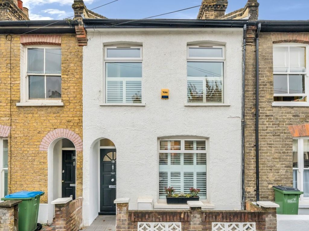 2 bed terraced house for sale in Mauritius Road, London SE10, £685,000