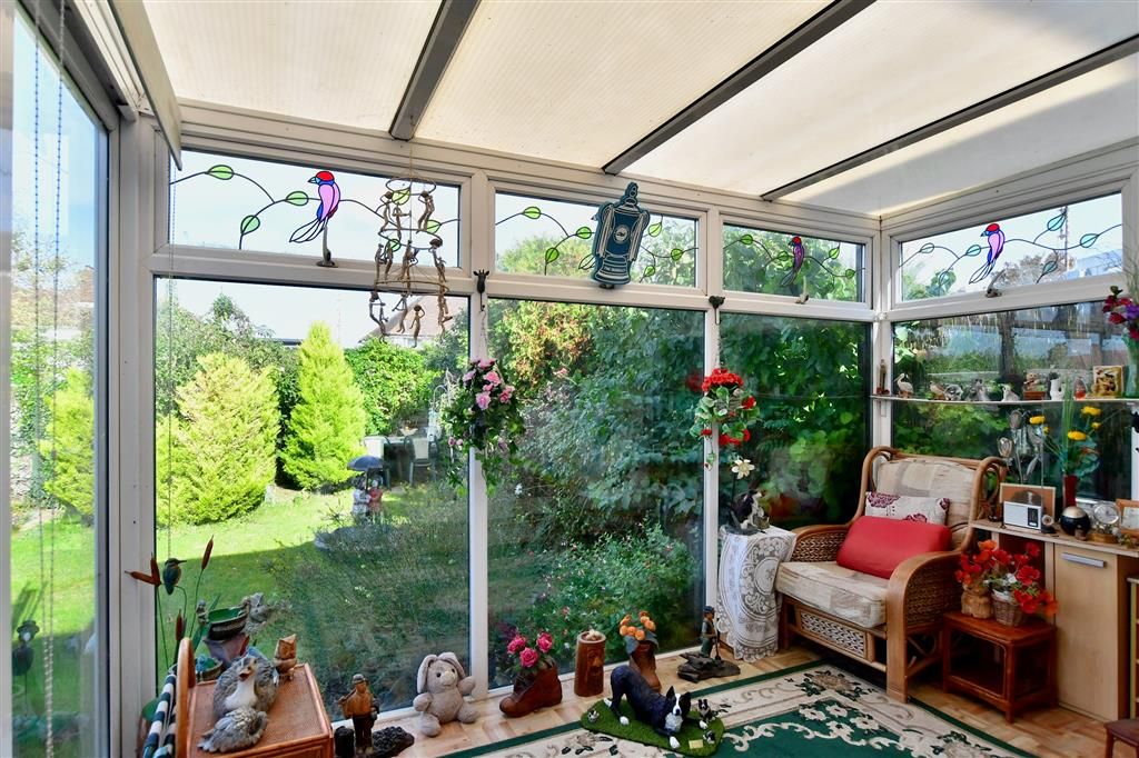 1 bed semi-detached bungalow for sale in Mayfield Close, Brighton, East Sussex BN1, £315,000