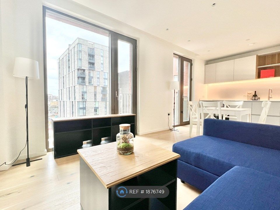 1 bed flat to rent in Lewis Cubitt Square, London N1C, £3,200 pcm