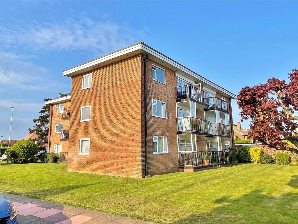 2 bed flat for sale in Goring Road, Goring-By-Sea, Worthing, West Sussex BN12, £240,000
