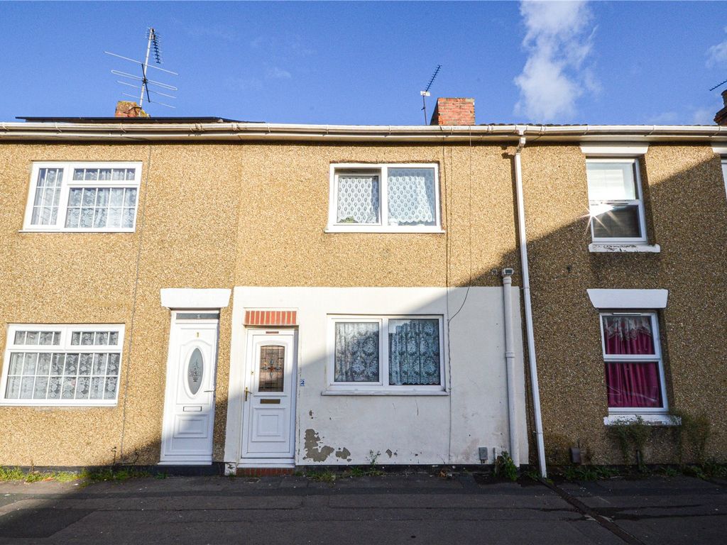 2 bed terraced house for sale in Medgbury Place, Town Centre, Swindon SN1, £225,000