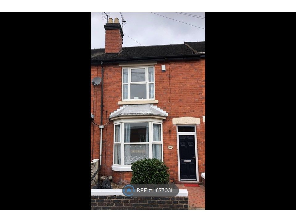 3 bed terraced house to rent in Oxford Gardens, Stafford ST16, £1,586 pcm