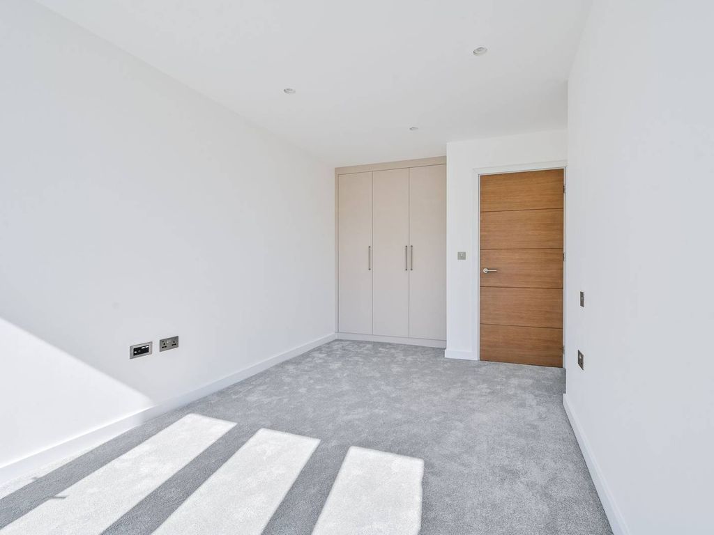 3 bed flat for sale in Gifford Street, Barnsbury, London N1, £1,250,000